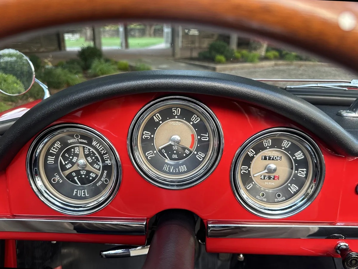 Alfa-romeo-Giulietta-1961-7