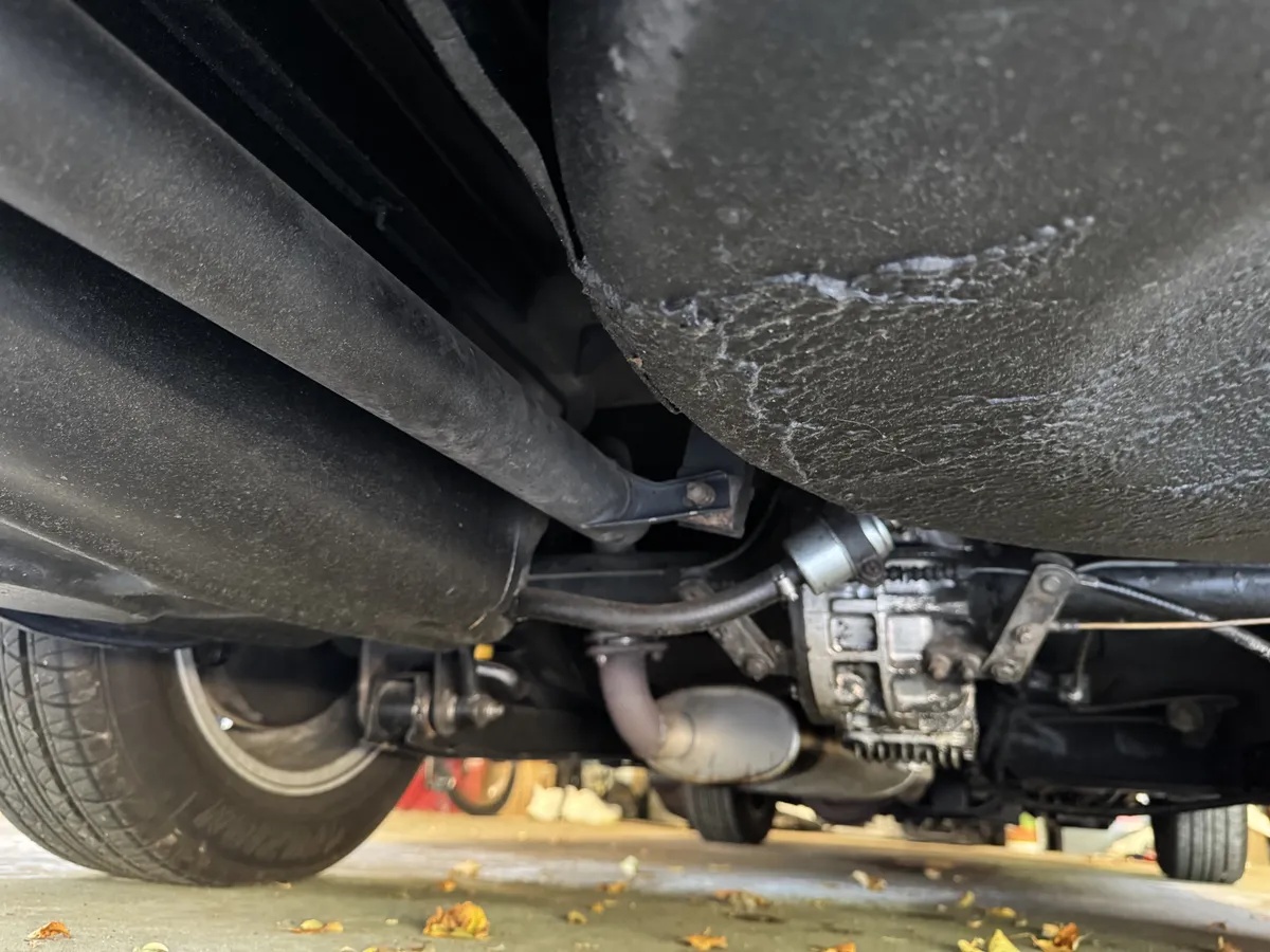 Alfa-romeo-Gtv-2000-1974-Blue-Tan-3