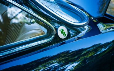 Alfa-romeo-Gtv-2000-1974-Blue-Tan-8