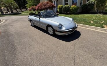 Alfa-romeo-Spider-1987-Silver-Gray-18