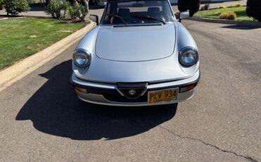 Alfa-romeo-Spider-1987-Silver-Gray-9