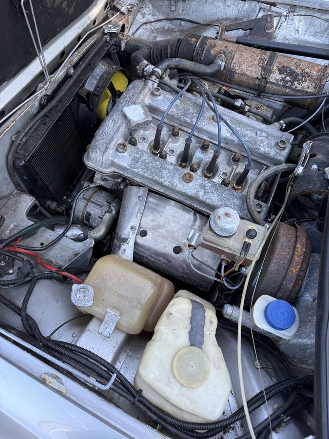 Alfa-romeo-alfetta-gt-1975-11