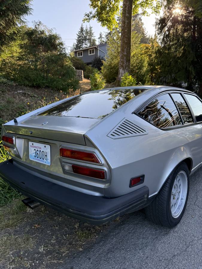 Alfa-romeo-alfetta-gt-1975-17