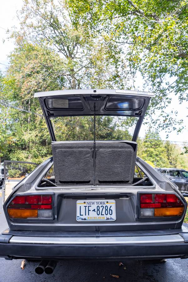 Alfa-romeo-gtv6-1981-grey-5