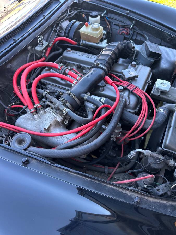 Alfa-romeo-spider-1984-black-2