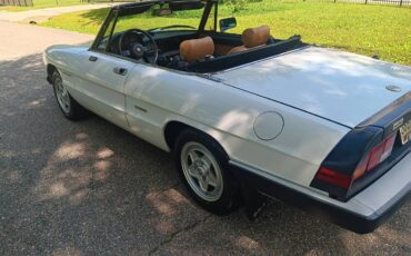 Alfa-romeo-spider-1990-23