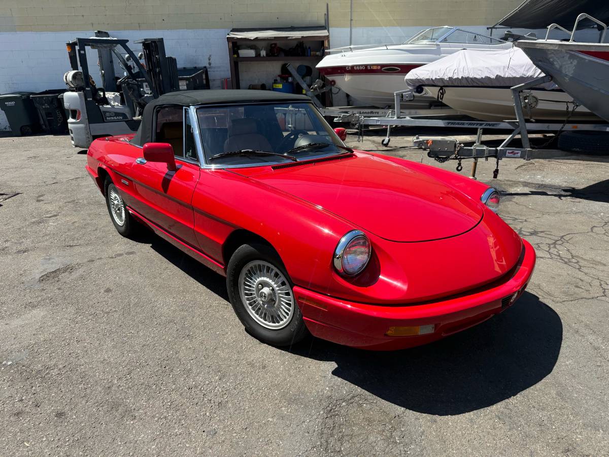 Alfa-romeo-spider-1991-red-16