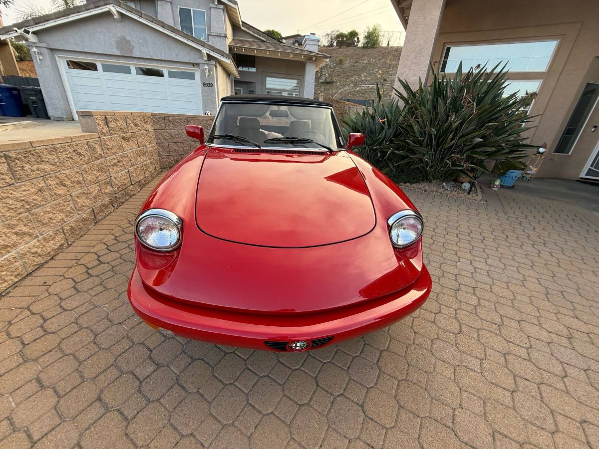 Alfa-romeo-spider-1991-red-4
