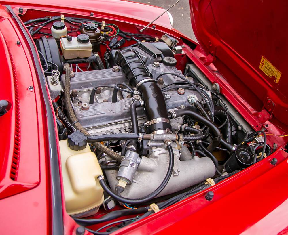 Alfa-romeo-spider-1991-red-5