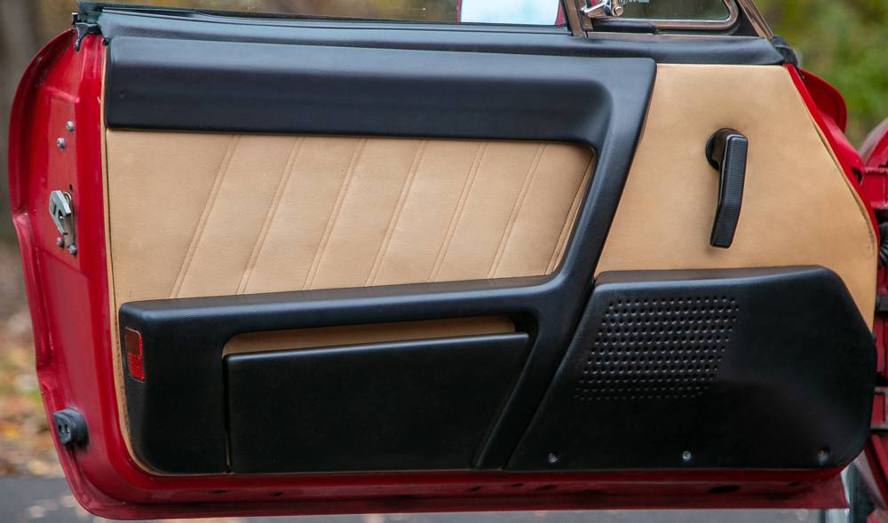 Alfa-romeo-spider-1991-red-7