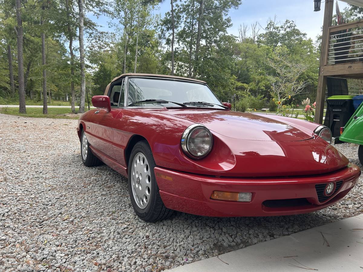 Alfa-romeo-spider-1991-red-9