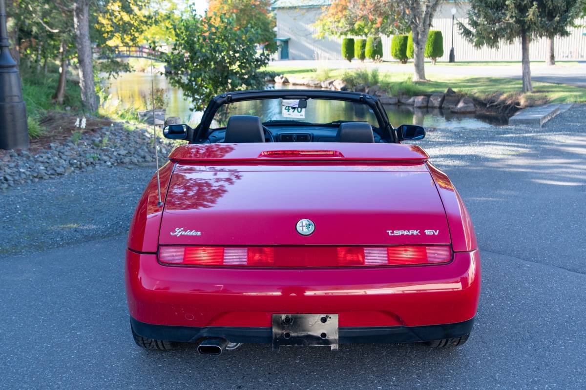 Alfa-romeo-spider-1996-5