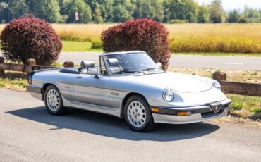 Alfa-romeo-spider-quadrifoglio-1987-silver-1