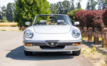 Alfa-romeo-spider-quadrifoglio-1987-silver-2