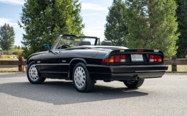 Alfa-romeo-spider-quadrifoglio-1989-black-5