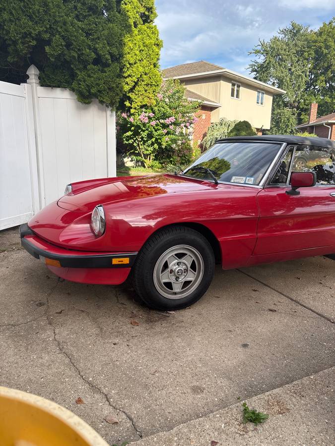 Alfa-romeo-spider-veloce-1986-red