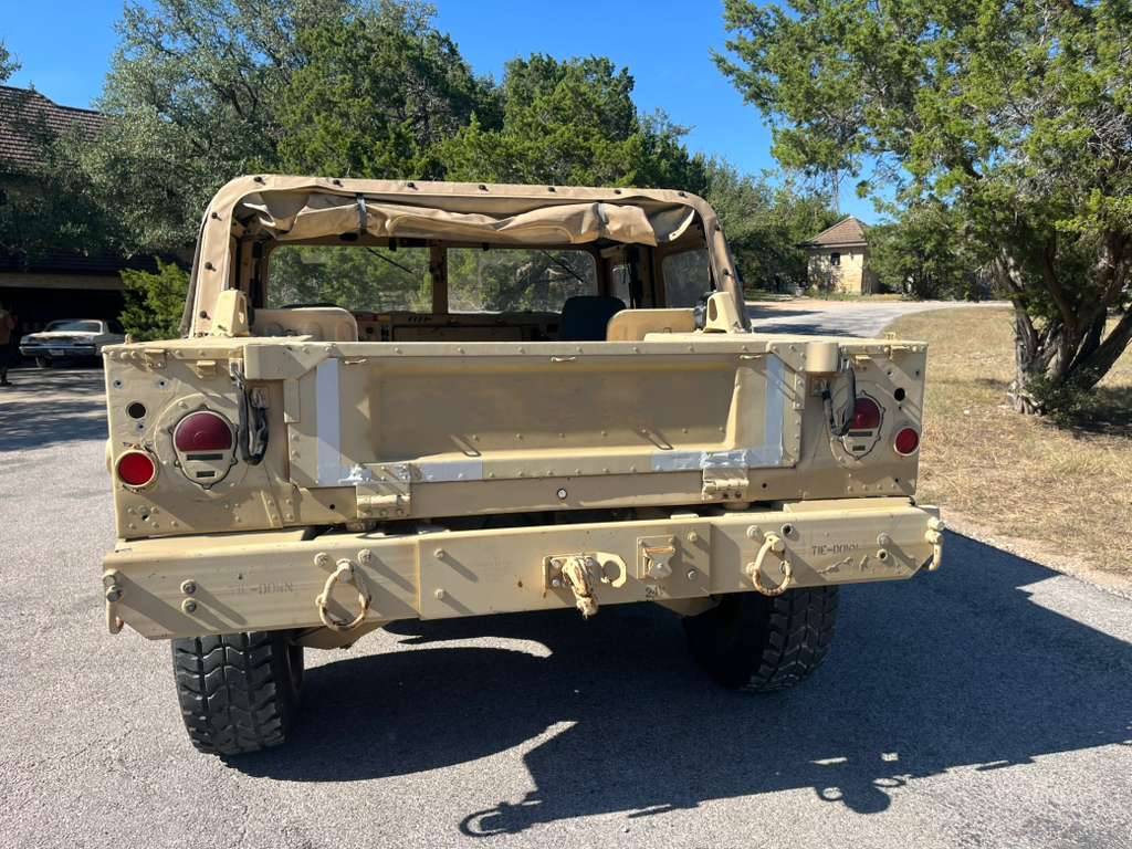 Am-general-humvee-diesel-1989-5