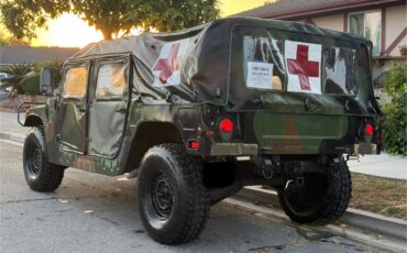Am-general-humvee-m998-diesel-1988-green-1