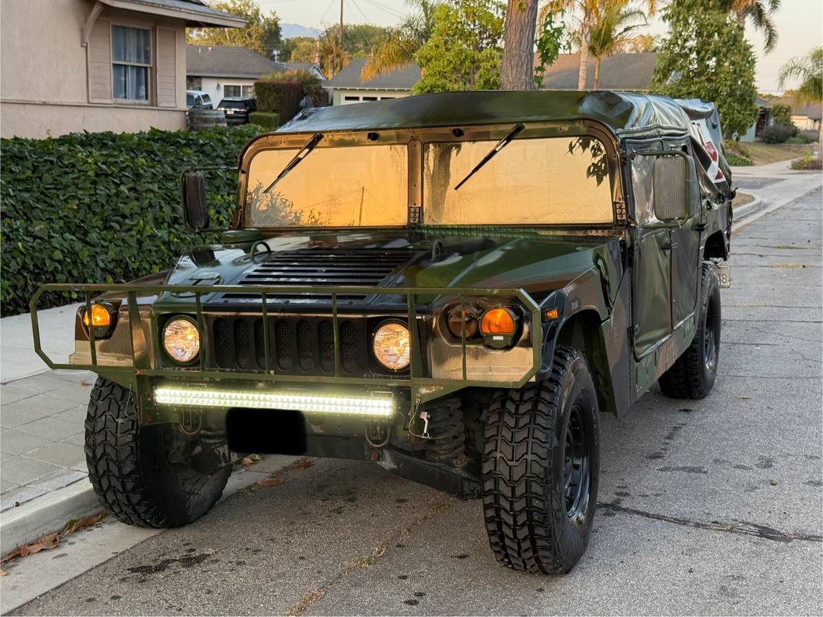 Am-general-humvee-m998-diesel-1988-green-6