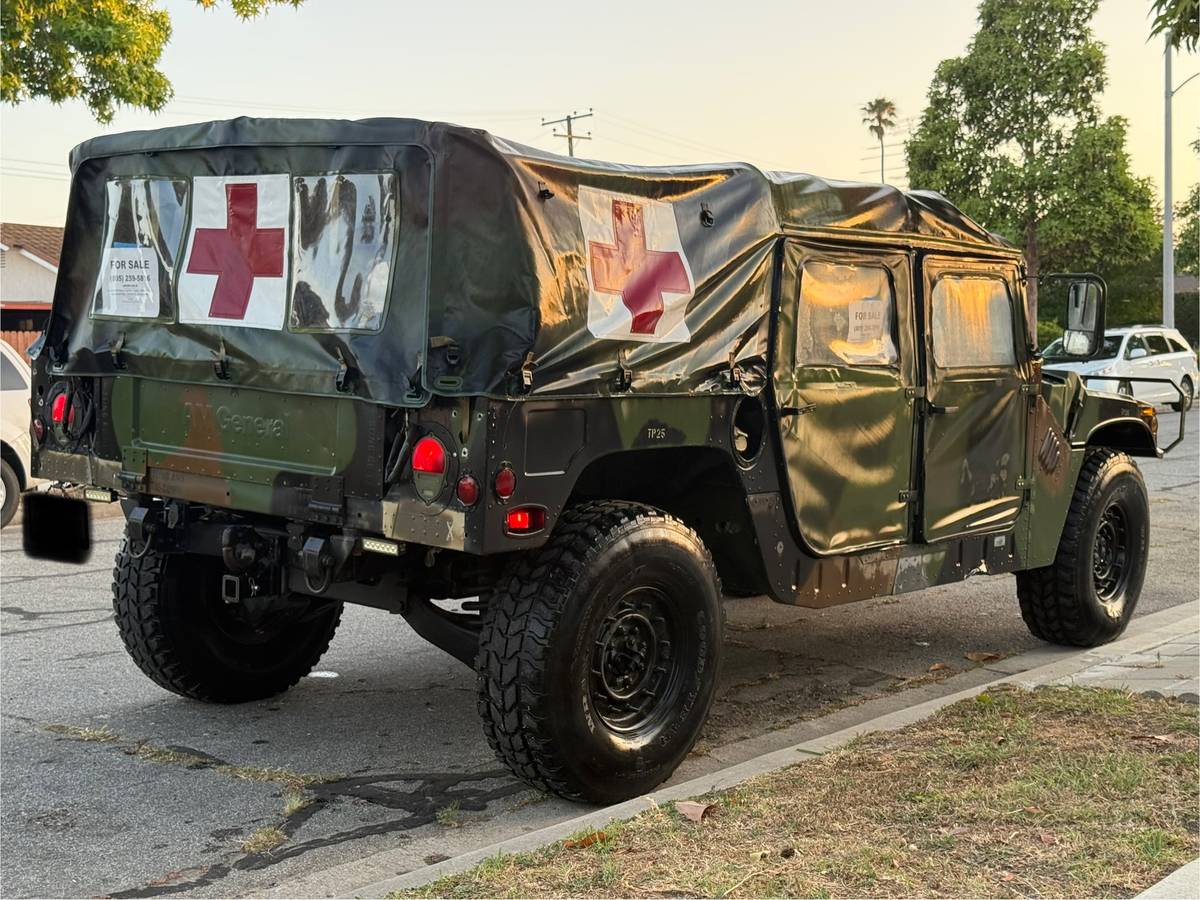 Am-general-humvee-m998-diesel-1988-green-7