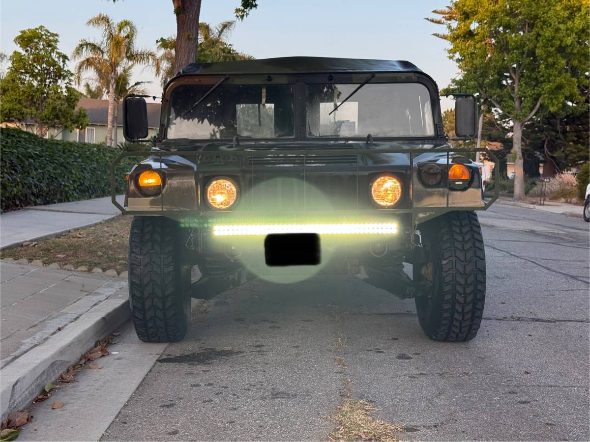 Am-general-humvee-m998-diesel-1988-green