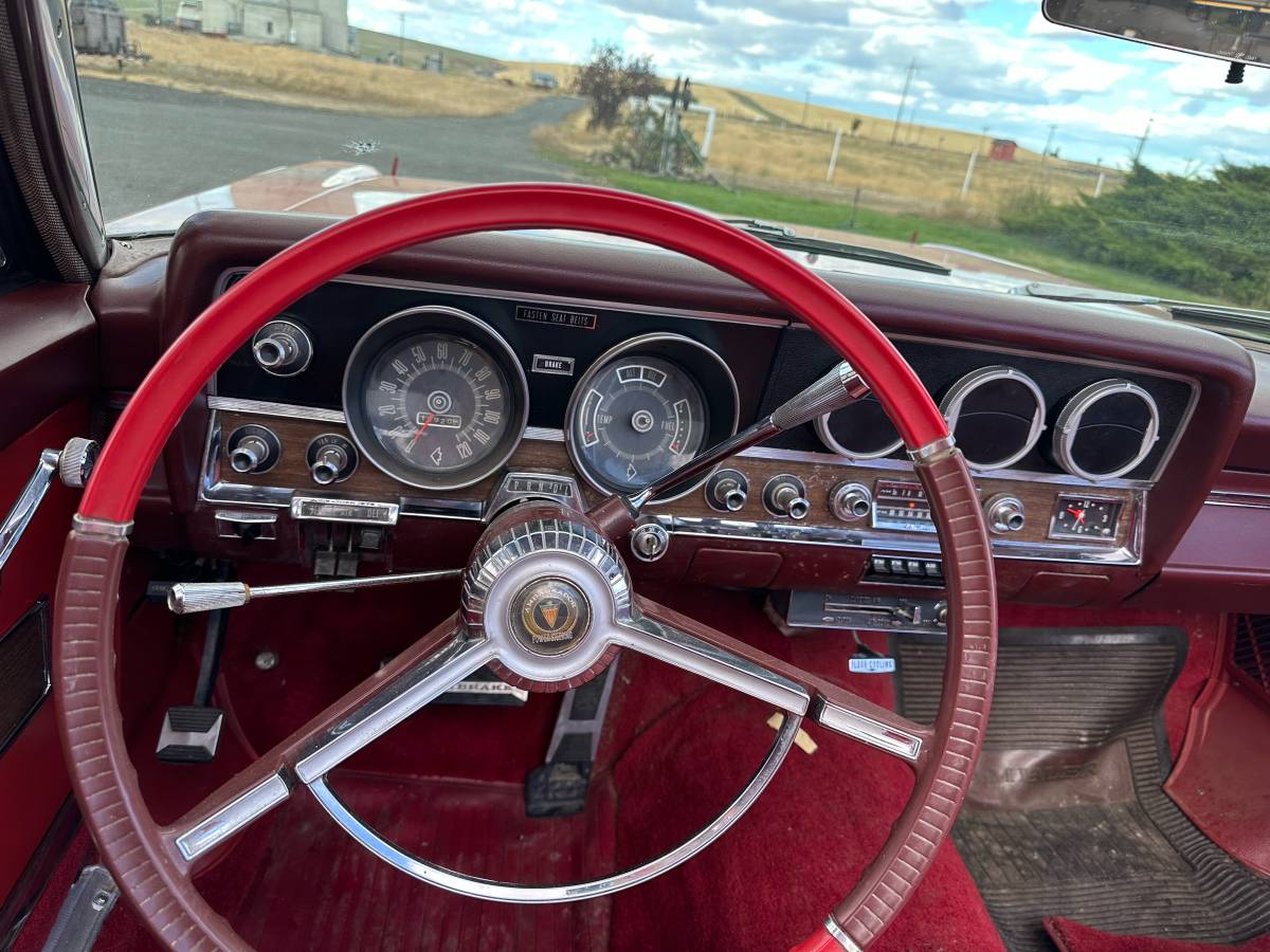 Ambassador-1965-red-10