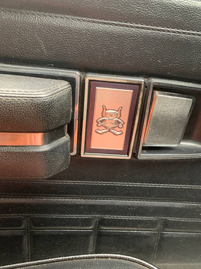 Amc-gremlin-1972-orange-7