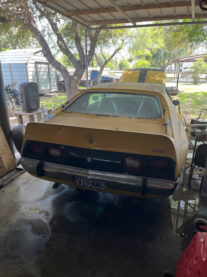 Amc-javelin-amx-1973-yellow-7