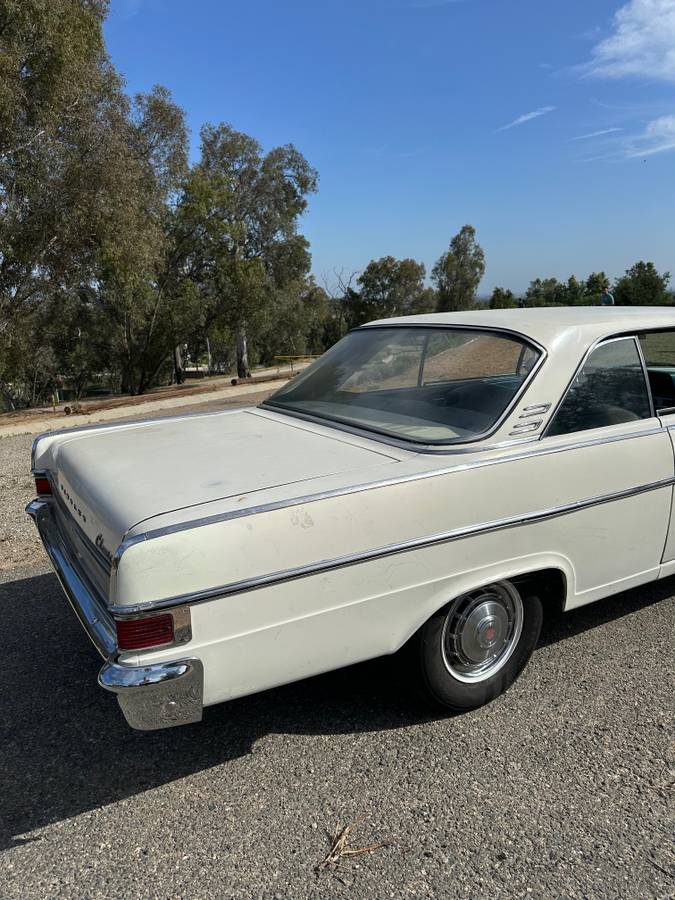 Amc-rambler-classic-1965-white-12