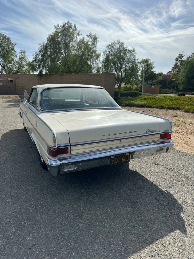 Amc-rambler-classic-1965-white-8