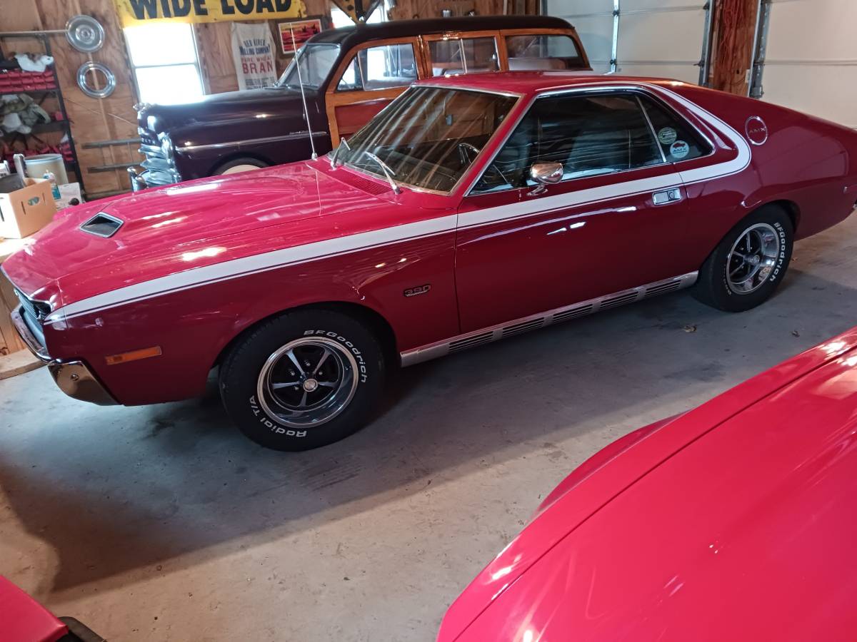 American-motors-amx-1970-red-1