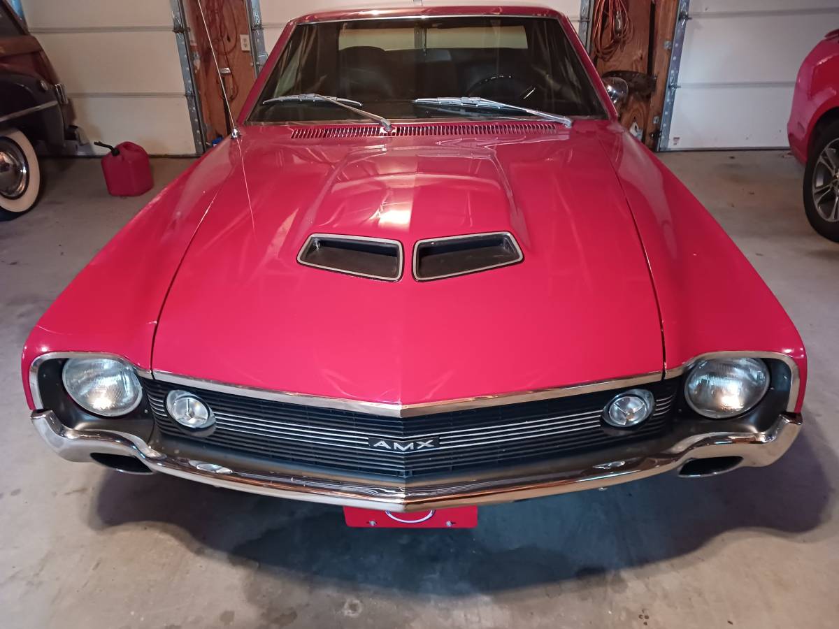 American-motors-amx-1970-red-2