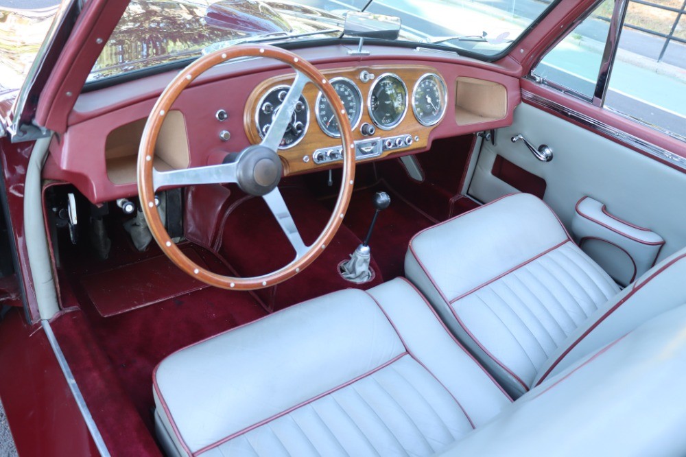 Aston-Martin-DB2-Vantage-1953-Drophead-Coupe-6