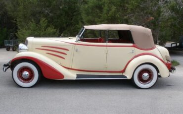 Auburn-6-52-1934-Cream-And-Red-Red-1