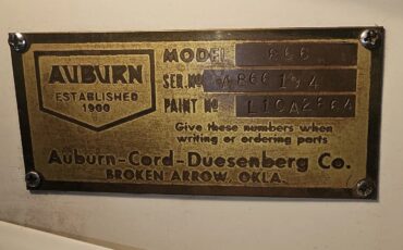Auburn-866-1980-White-Burgundy-16