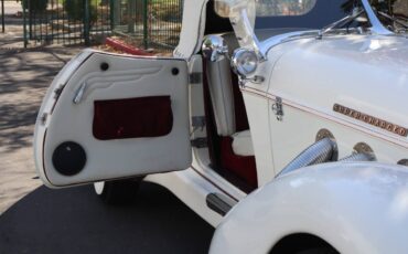 Auburn-boattail-speedster-1978-7
