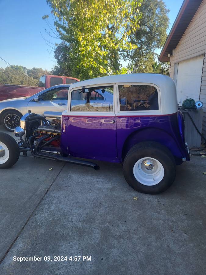Austin-7-ruby-1934-purple-1
