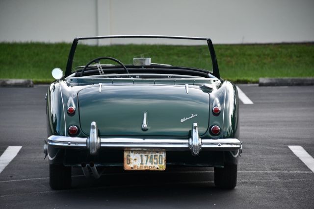Austin-Healey-100-6-1957-Convertible-7