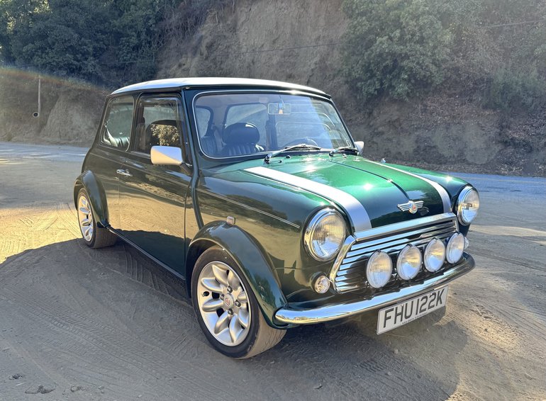 Austin-Mini-1972-British-Racing-Green-Dark-Green