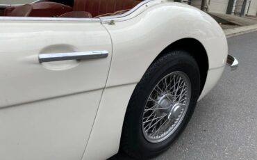 Austin-healey-100-6-1959-Old-English-White-Red-7