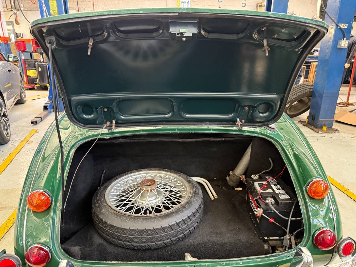 Austin-healey-3000-1967-21