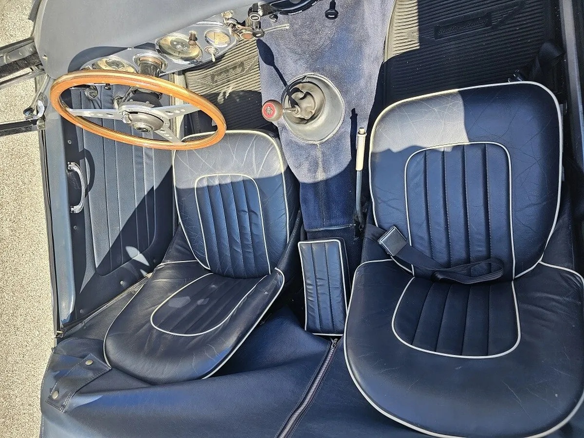 Austin-healey-3000-mk-ii-1963-Healey-Blue-Dark-Blue-13