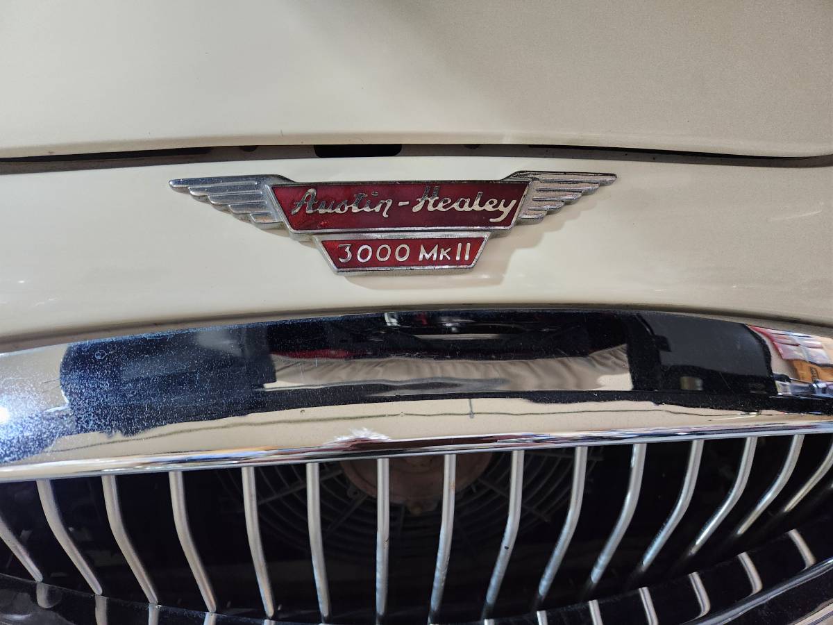 Austin-healey-sebring-1989-white-5