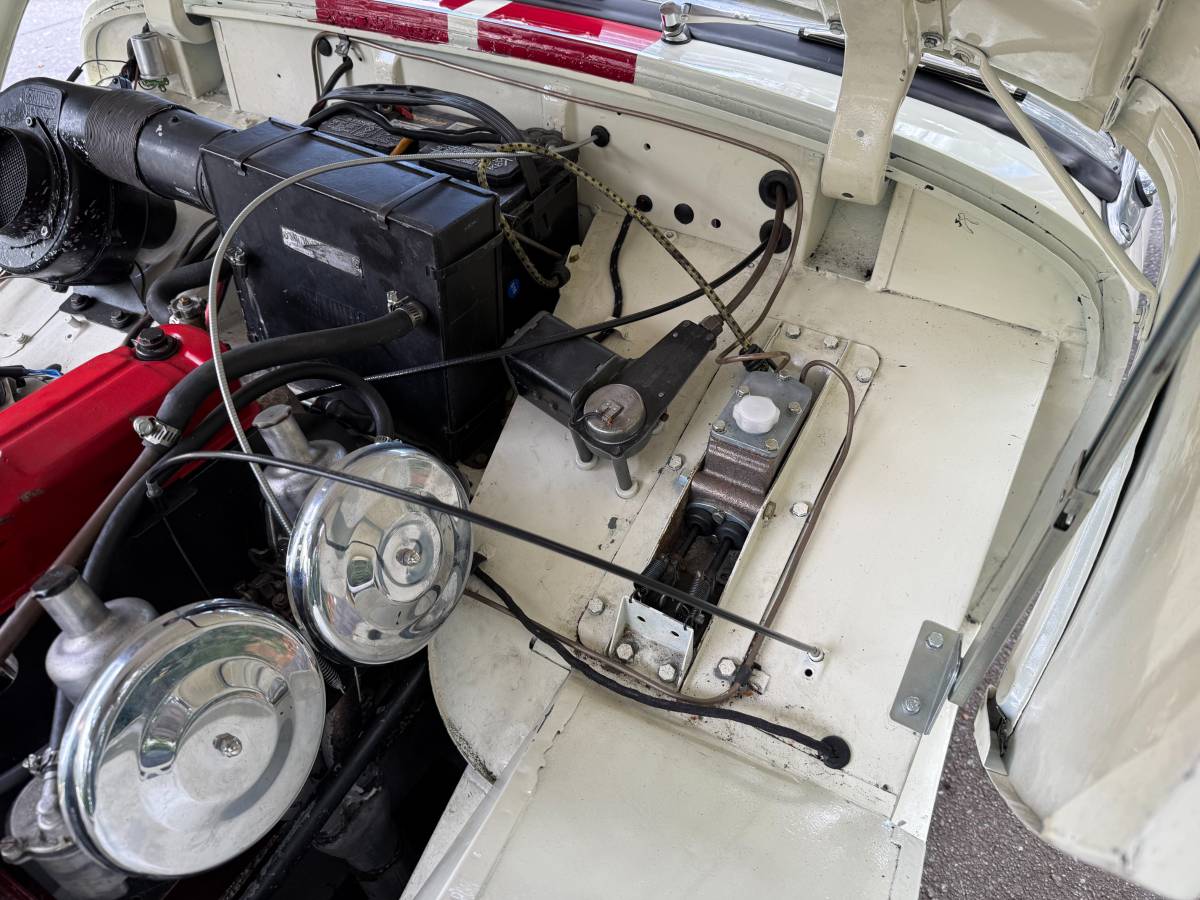 Austin-healey-sprite-1961-14