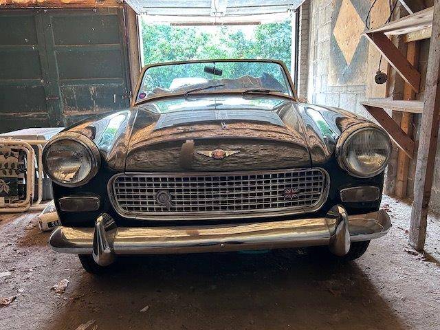 Austin-healy-sprite-1965-green-16