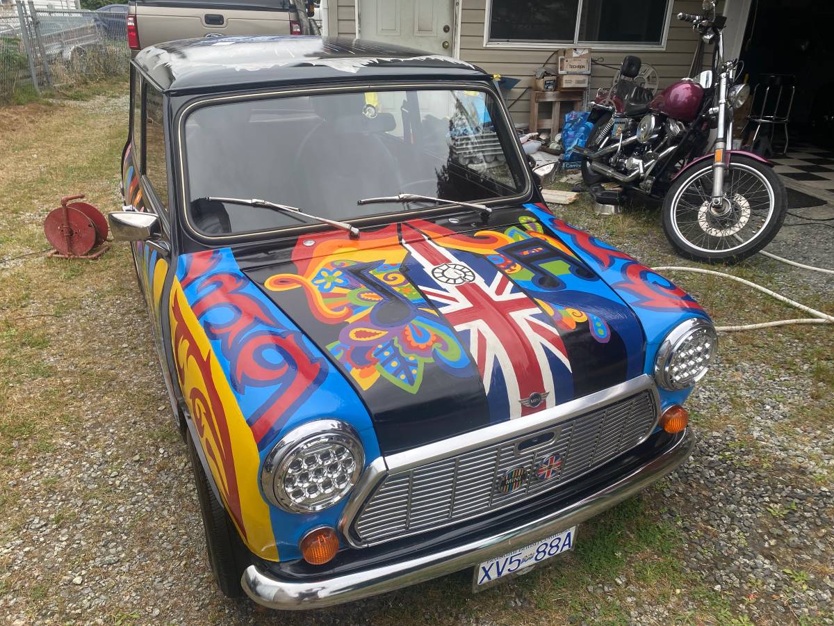 Austin-mini-1978-black-3
