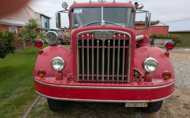 Autocar-pumper-1954-red-1
