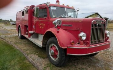 Autocar-pumper-1954-red-2