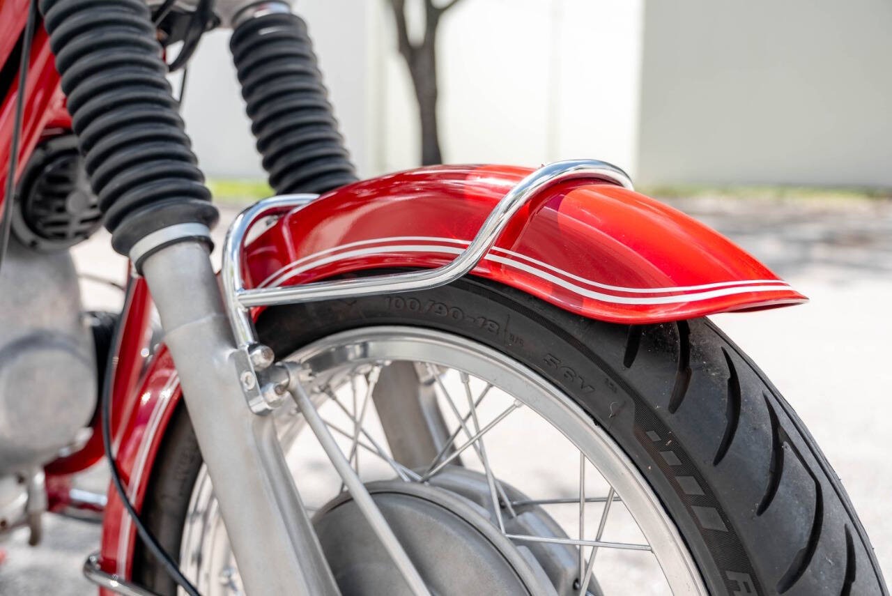 BMW-R-Series-1968-Motorcycles-Scooters-24
