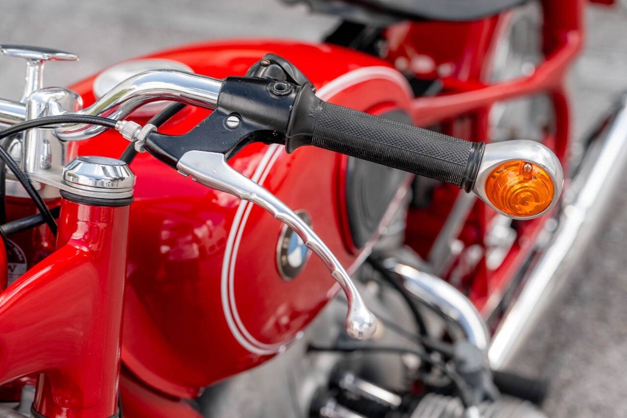 BMW-R-Series-1968-Motorcycles-Scooters-28